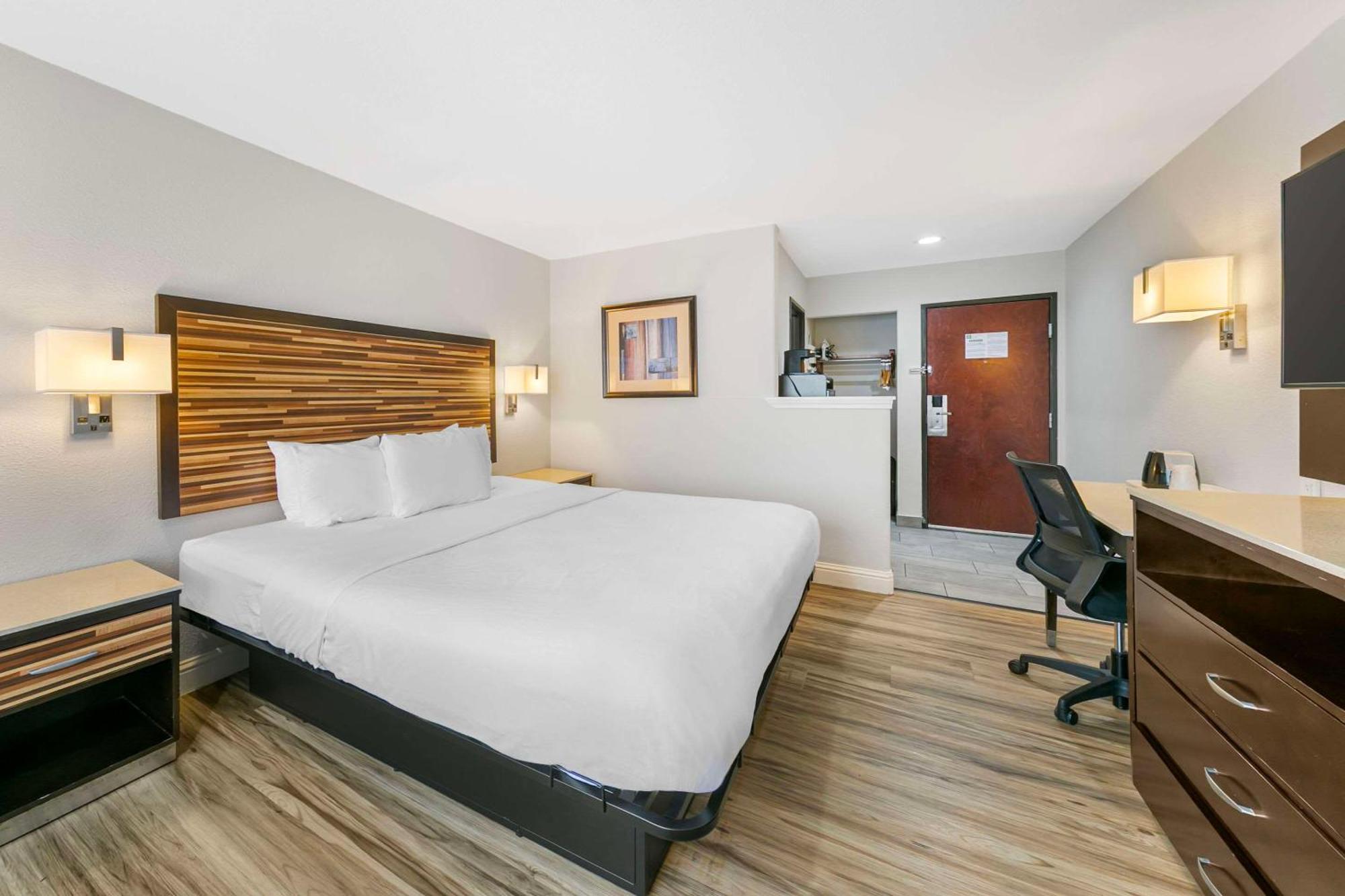 Quality Inn & Suites Sacramento Exterior foto